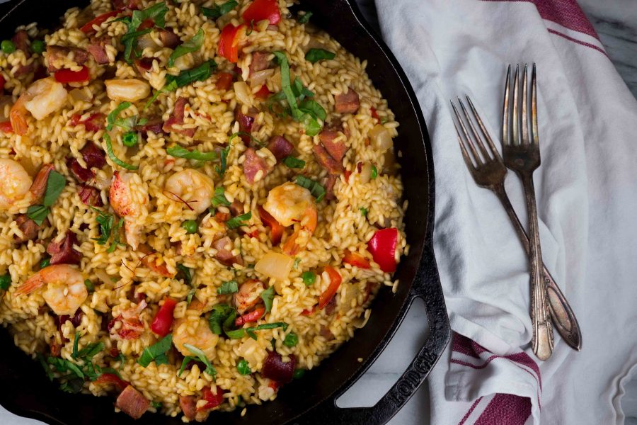 The best easy seafood paella